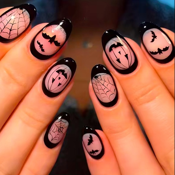 Halloween Press On Nails - Picture 1 of 8